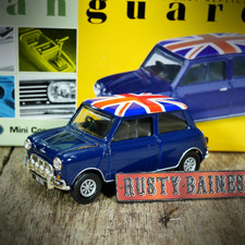 Lledo Vanguards Classic Mini