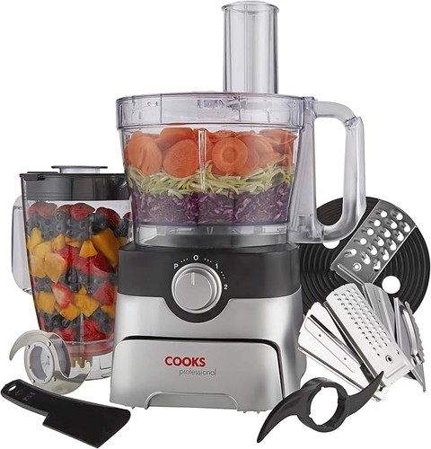Cooks professional food - cooks,