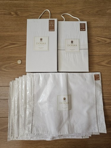 Dorma table linen set - table, –