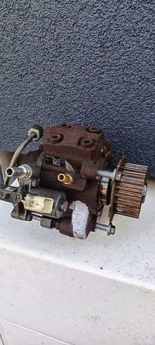 2011 peugeot 207 - peugeot, pump