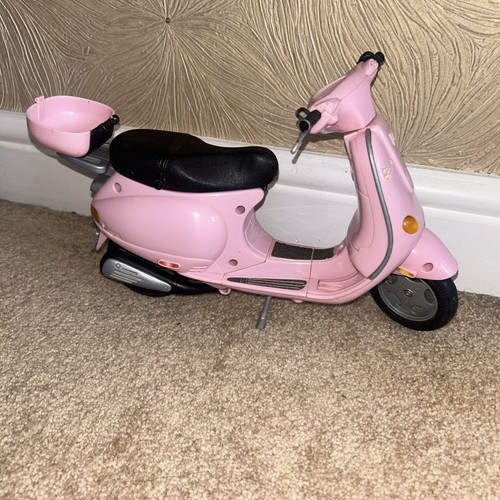 Rare barbie pink vespa - rare, barbie's