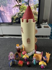 Ben And Holly’s Little Kingdom Thistle Castle Play Set & Figures