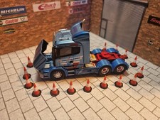 Large Traffic Cones x15 1/50