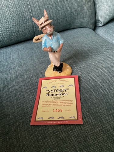 Royal doulton sydney bunnykins - royal,