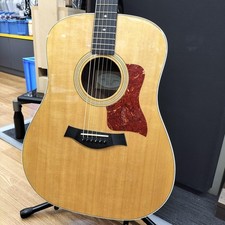 TAYLOR 210E-DLX Electric Acoustic Acoustic
