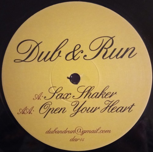 Dub run sax - &,