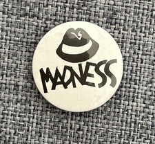 MADNESS SKA MUSIC TIN PIN BADGE
