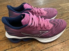 Women's Mizuno Wave Creation