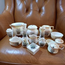 GOSS TYPE CARLTON CRESTED CHINA LUCKY WHITE HEATHER COLLECTION