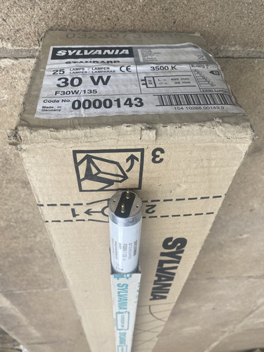 Foot watt t8 fluorescent - foot, 30