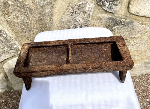 Antique cast iron - antique, trough