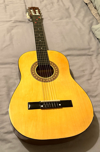 String right handed - 6-string, right-handed