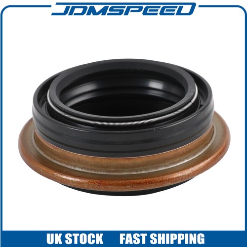 Gearbox rear oil seal for