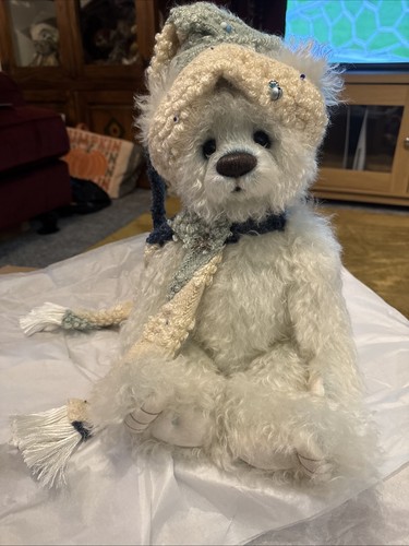 Charlie bears magellan - charlie,