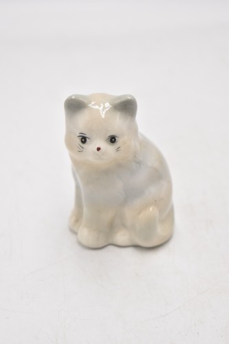 Vintage pearlescent cat - vintage,