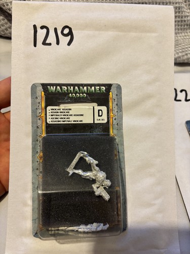 Vindicare assassin new metal - assassin,