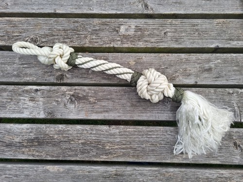 Large tiller tassel wall - large,