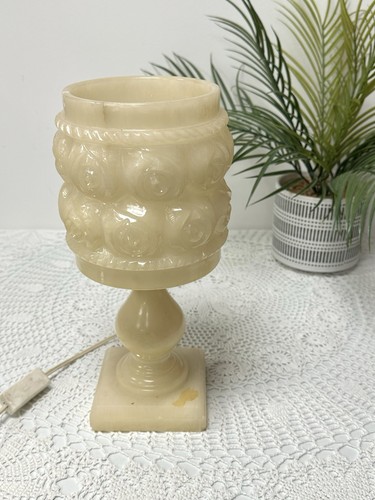 1970 alabaster onyx lamp - 1970’s,