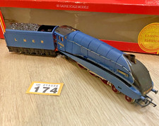 Hornby OO Gauge R.376 LNER CLASS A4 GADWELL 4469 Limited add Boxed /Certificate