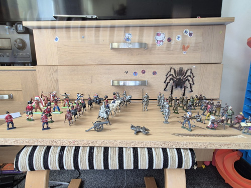Britains painted lead - britains,