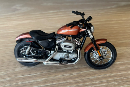Maisto diecast 18 - maisto,