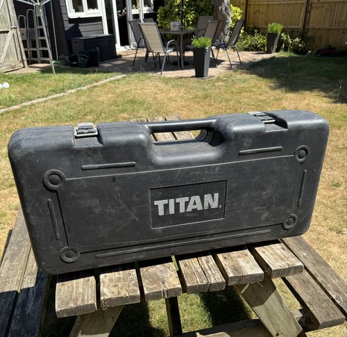 Titan ttb280drh breaker 1700w - titan,