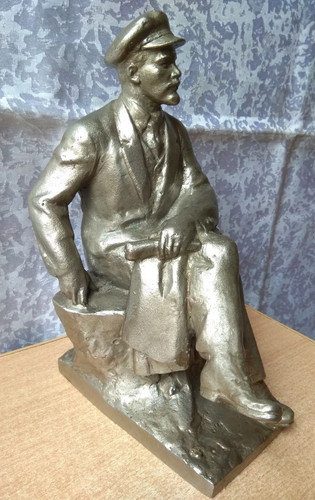 Rare lenin statue bust - rare,