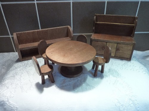 Dolls house furniture - dolls,