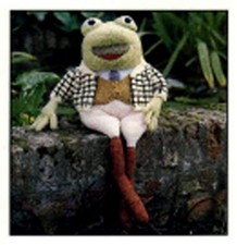  Wind in the Willows Knitting Pattern Toys All 4 Characters 18"-24" and Sweaters