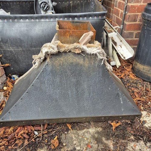 Fireplace hood open fire - open,