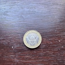 RARE £2 WITH MINTING ERRORS -