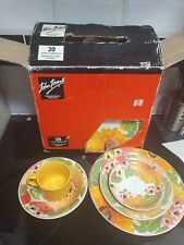 Vintage Banquet John Tams set