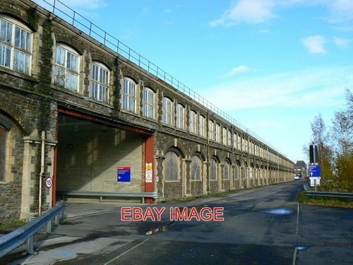Photo shop former - , 'j'