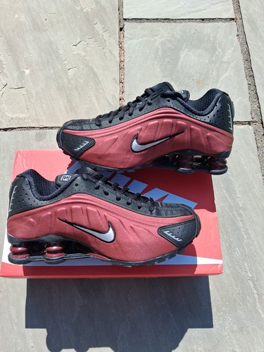 Nike shox team - red, black