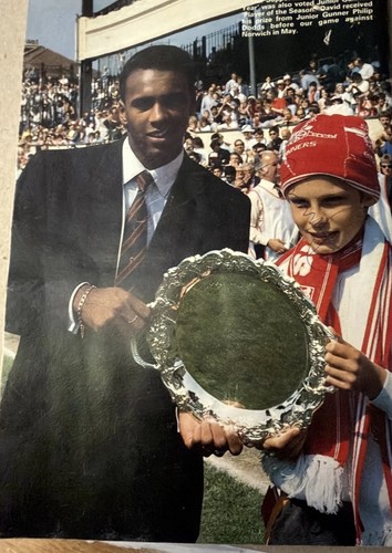 Arsenal football autograph - arsenal,