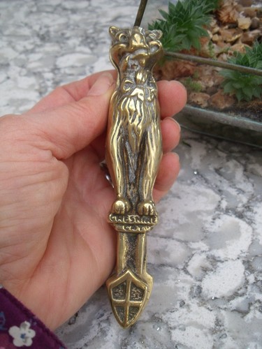 Brass cheshire cat nut - brass,