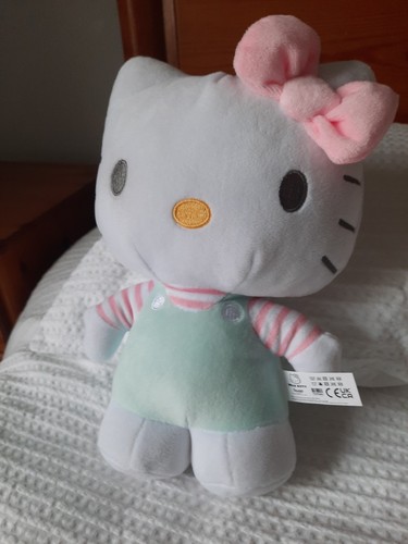 Hello kitty plush - plush, –
