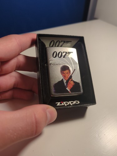 James bond 007 zippo lighter - james,
