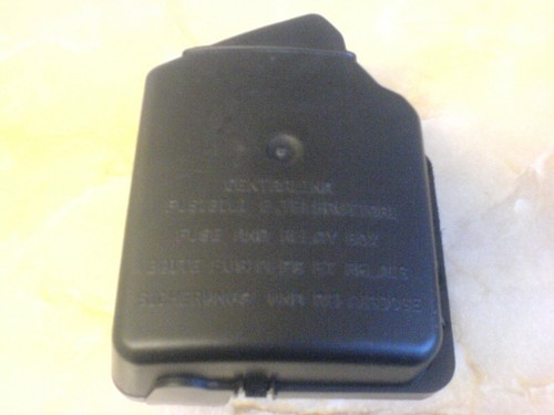 Fiat punto fuse box cover - punto,