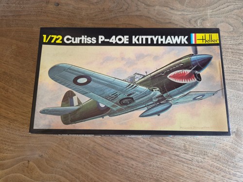Heller 266 scale curtiss - scale,