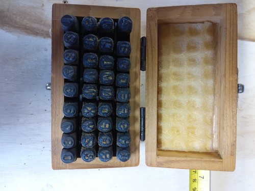 Letters numbers stamp - &,