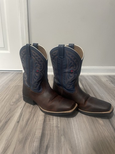 Kids brown ariat boots - kids, size