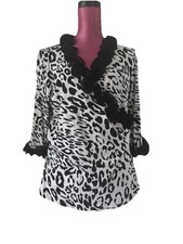 POMPOOS by HARALD GLOCKLER 