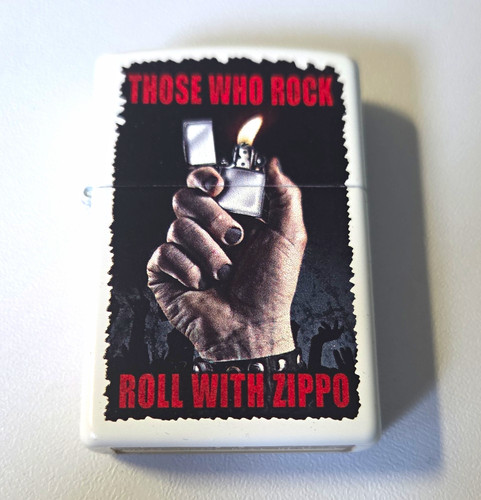 Zippo white metal pocket - white,