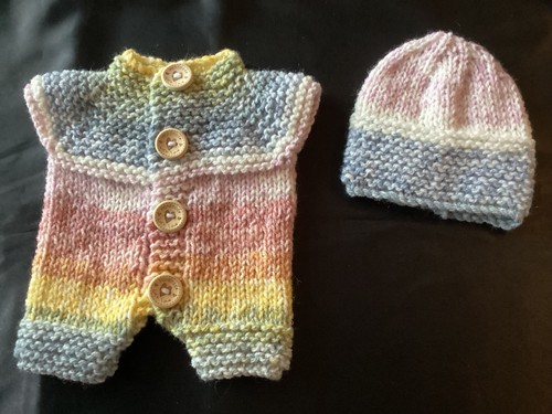 Hand knitted dolls - hand, to