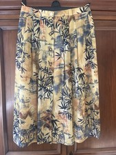 Basler Multi-coloured Printed