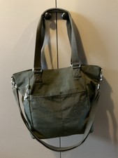 KIPLING HANDBAG NEVER USED XL SIZE KHAKI WITH SILVER MONKEY.3,DAY DISPATCH.