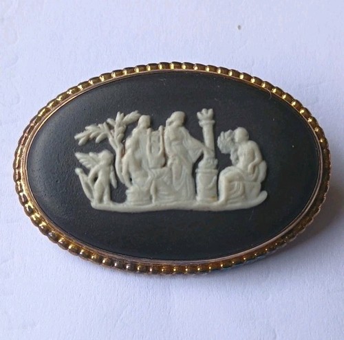 Wedgwood black jasperware oval - wedgwood,