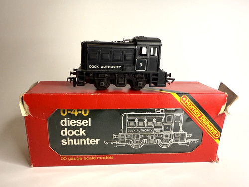 Boxed hornby railways - boxed,