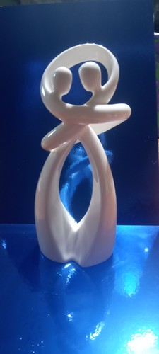 Circle love figurine - love,